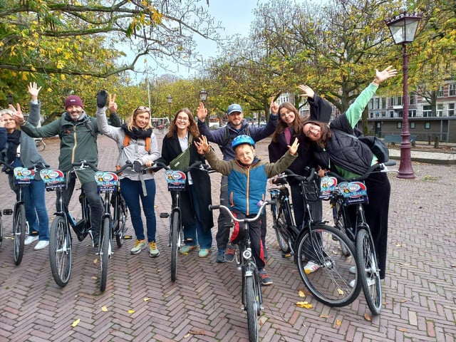 Amsterdam: Tour à vélo en français hors des sentiers battus