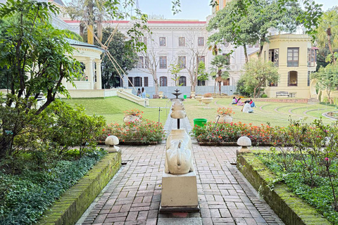 Kathmandu: Ason, Thamel & Garden of Dreams Walking Tour