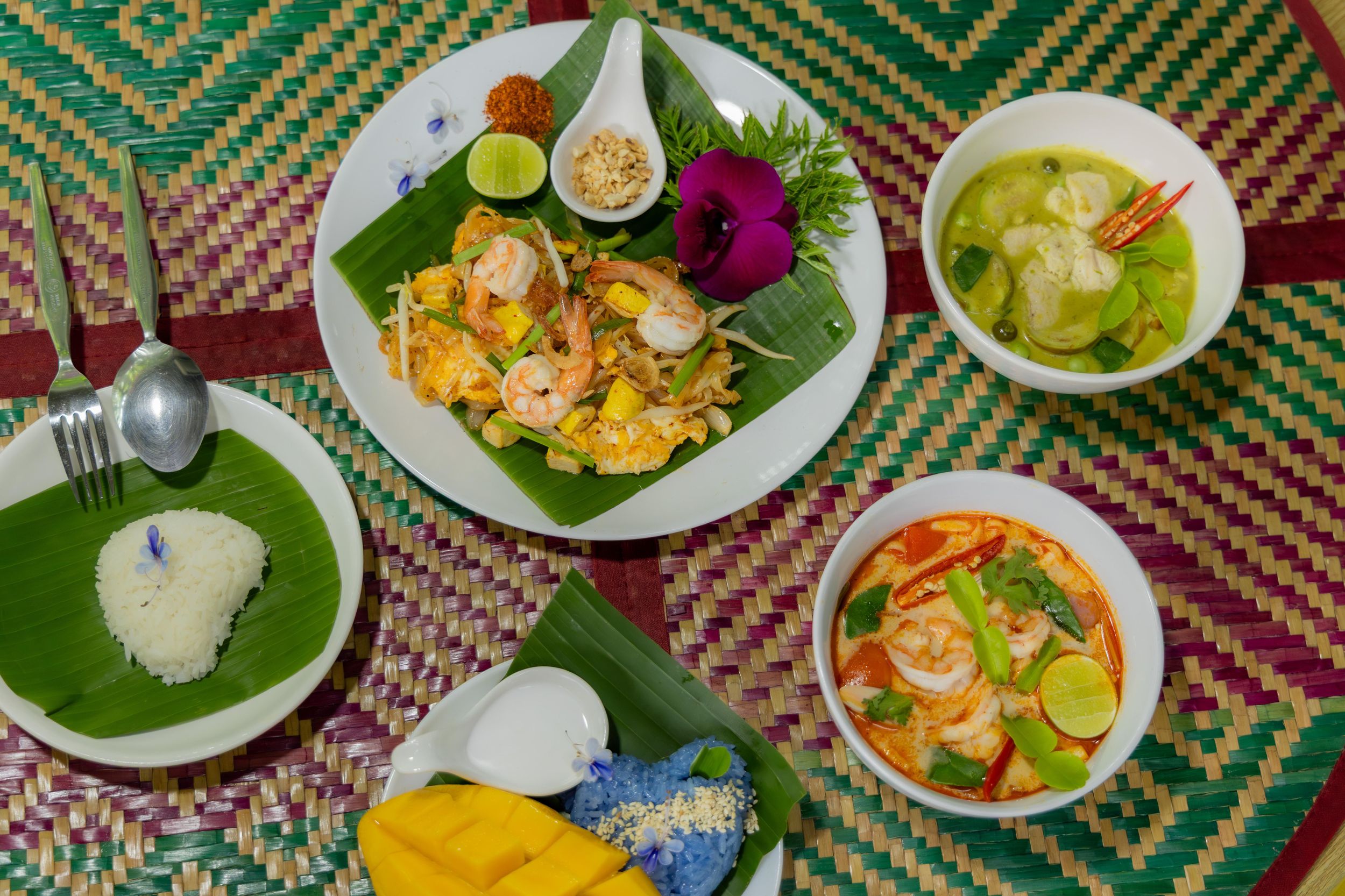 Thai-Kochkurs mit Markt- und Gartentour