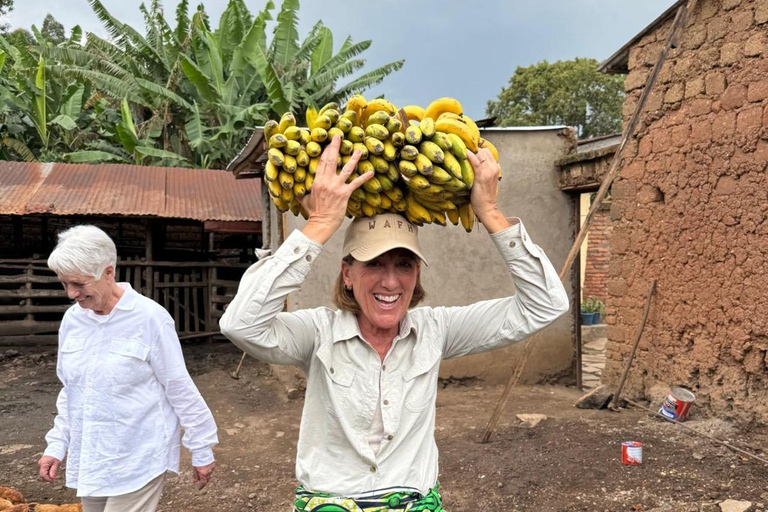 Kigali: Traditional Banana Beer Brewing Experience