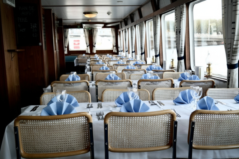 Stockholm : croisière guidée dans l'archipel avec fika suédois