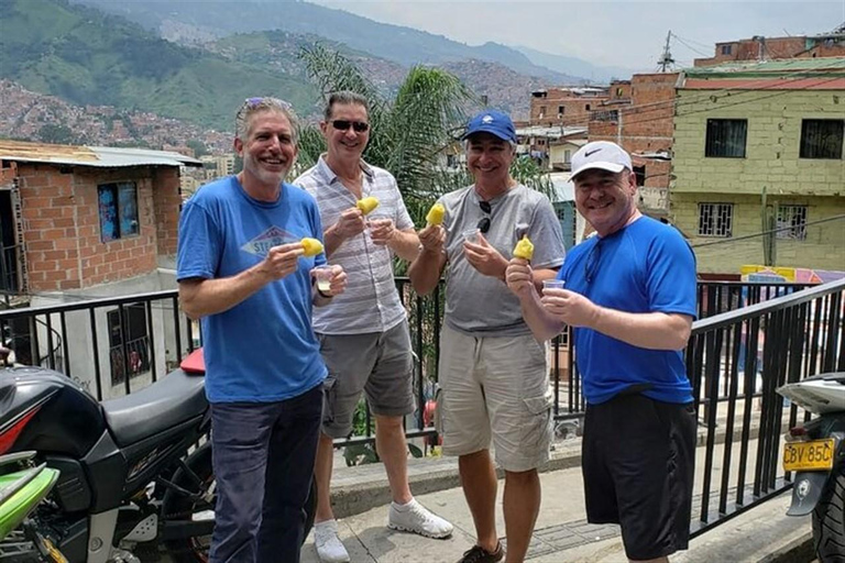 Medellín: Pablo Escobar Express Private Tour