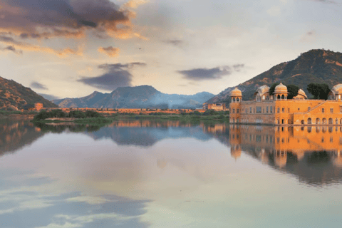 From Delhi: 4-Day Agra, Ranthambore & Jaipur Guided Tour Tour with 4-Star Accommodation