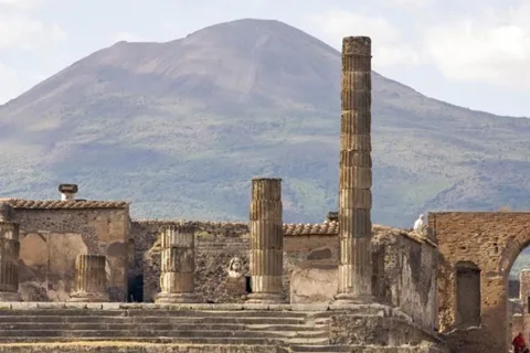 Neapol: prywatna wycieczka do Pompejów i Wezuwiusza z kierowcą