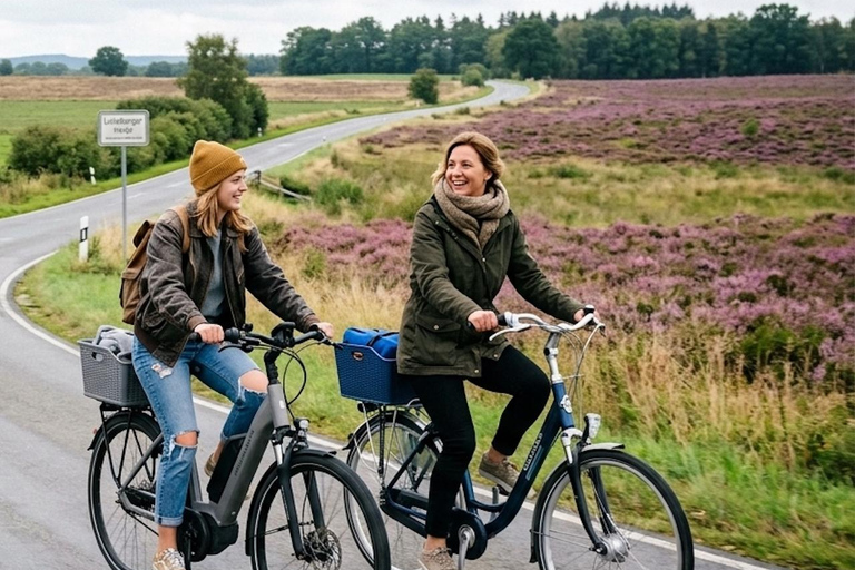 Lüneburg Heath: Secondhand & Vintage Shopping Tour by Bike Lüneburg Heath: Secondhand and Vintage Shopping Tour by Bike