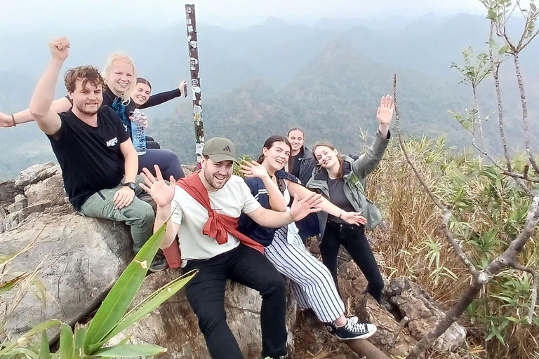 Half Day Hiking to Cat Ba National Park with a Guide