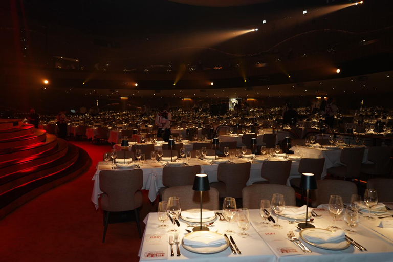 RIO: ROXY DINNER SHOW: DINNER AND A SHOW THAT HUGS