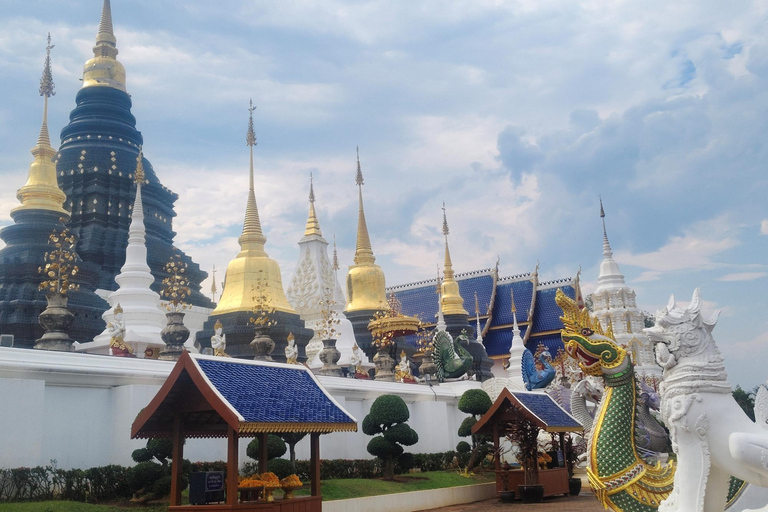 From Chiang Mai: Dantewada, sticky Waterfalls & temple Tour From Chiang Mai: Dantewada, Sticky Waterfalls & Wat Banden