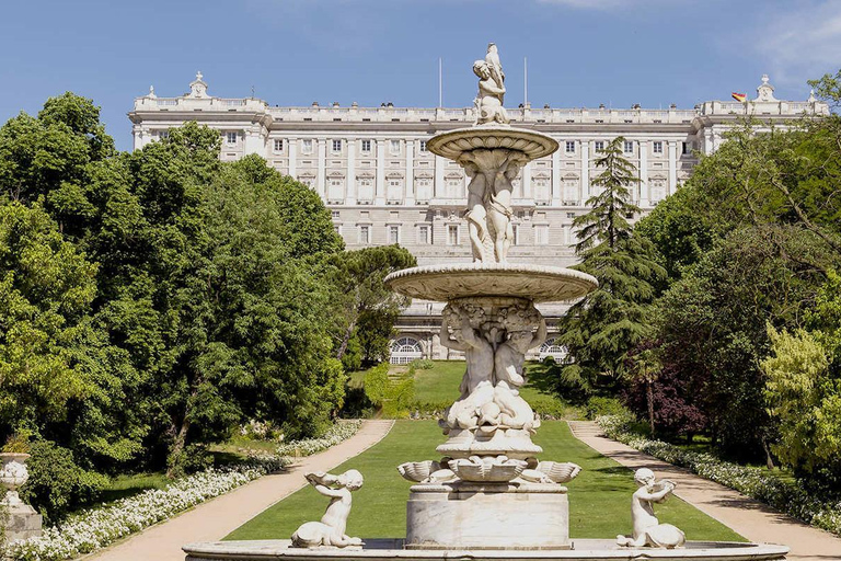 Madrid: Royal Palace Guided Tour with Admission Guided tour in English
