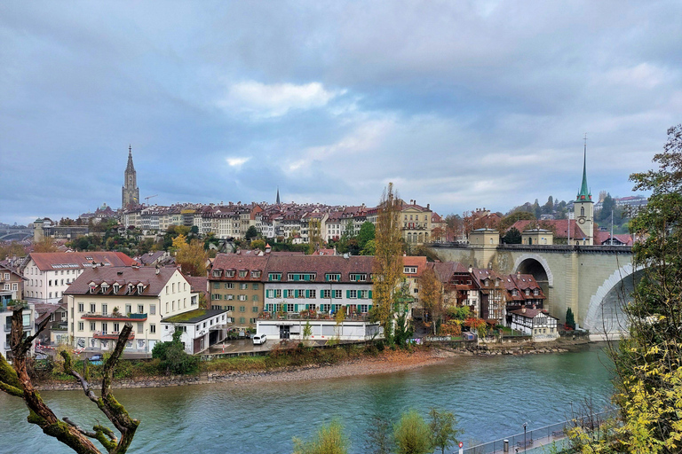 Berna: Passeio a pé privado com um guia localBerna: Visita privada a pé com um guia local