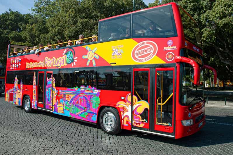 Lissabon: Stadsrondleiding met hop-on-hop-off-bustour | GetYourGuide
