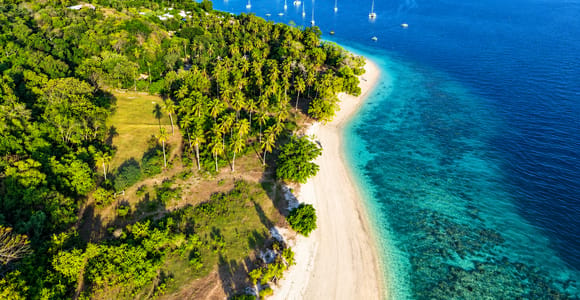 Island Hopping Gili Asahan, Layar & Goleng All-inclusive