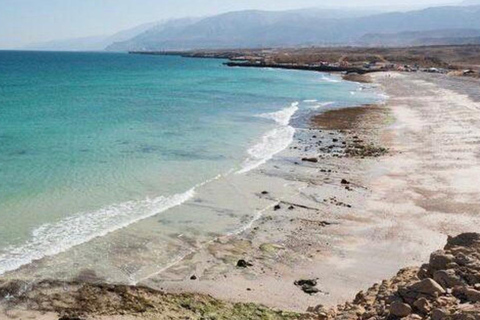 Muscat: Wadi Al Shab Oasis, Secret Cave & Sinkhole