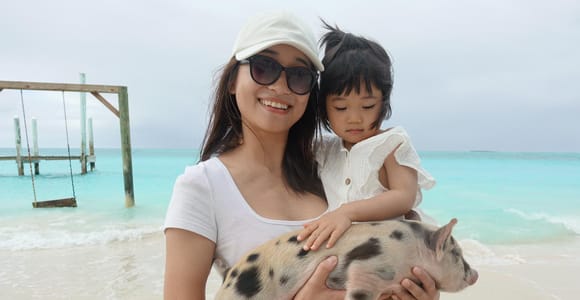 Nassau ATV & Swimming Pigs Tour