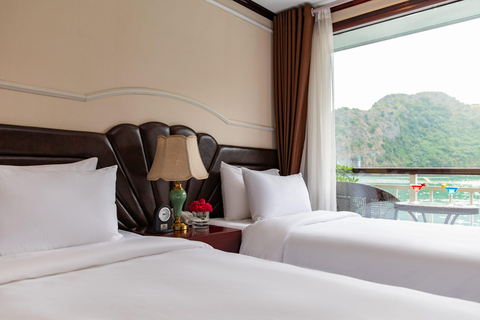 Luxury Halong 2-Day 5 Star Cruise: Balcony, Bathtub Room Junior Suite with private balcony - 1st floor