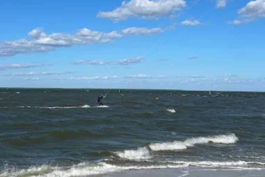Ocean Springs: Kiteboarding-Unterricht. Foto: GetYourGuide Ocean Springs: Kiteboarding-Unterricht. Foto: GetYourGuide