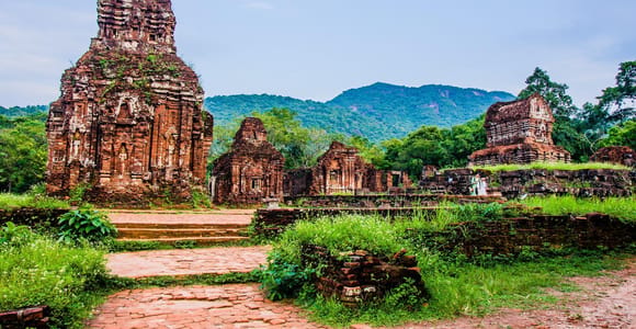 My Son Sanctuary & Thu Bon River Cruise from Hoi An
