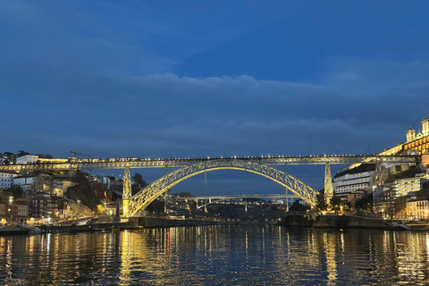 Porto: Douro River Cruise with wine tasting & Sunset option Shared Sunset Sailboat Cruise