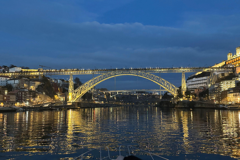 Porto: Douro River Cruise with wine tasting & Sunset option Shared Sunset Sailboat Cruise