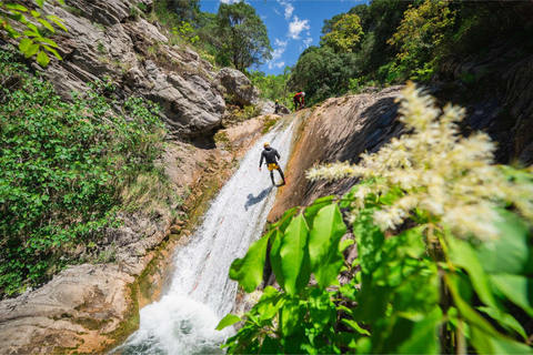 Budva Canyoning: Abenteuer Drenostica-Schlucht