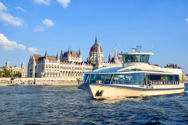 Budapest: Nappali városnéző hajókirándulás