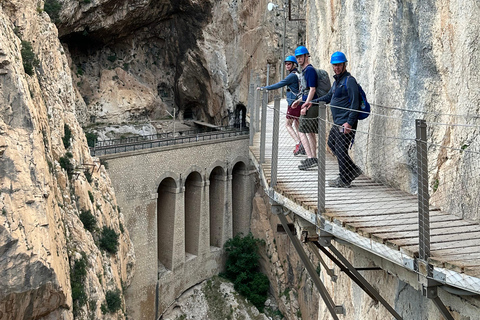 Málaga: Caminito del Rey Private Tour with Guide & Pickup