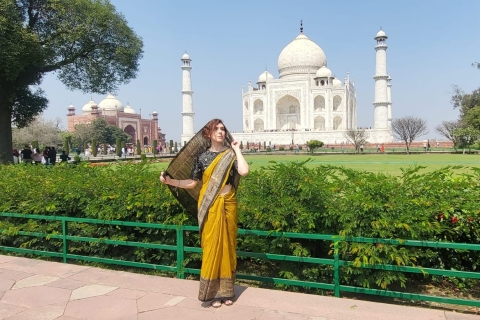Ab Delhi: All-Inclusive Taj Mahal Tour mit Gatimaan ExpressReisebus 1. Klasse, Auto, Reiseführer, Eintrittskarten und Mittagessen