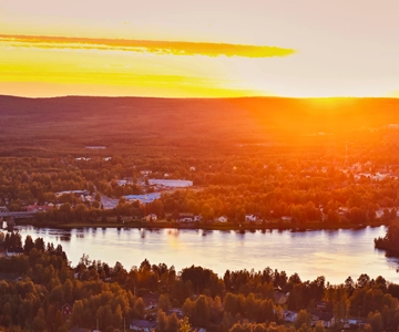 Rovaniemi: O encanto do sol da meia-noite