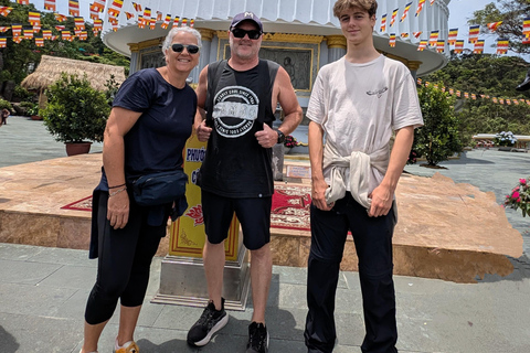 Ba Na Hills: Golden Hand Bridge Early Morning Tour- Private