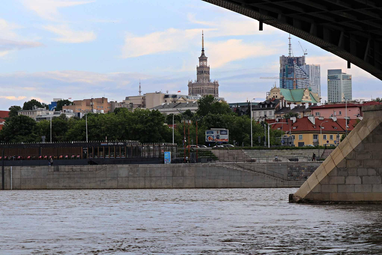 Varsovia: Crucero panorámico por el Vístula con vistas panorámicas para 18 personas