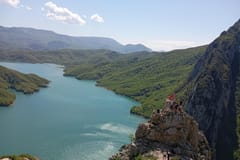 Ab Tirana: Bovilla-See und Gamti-Berg, Ausflug in einem Geländewagen