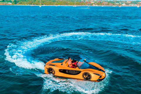 桑给巴尔：喷气式汽车骑行搭配无人机航拍（含接送服务）桑给巴尔：喷气式汽车骑行体验（含无人机航拍，接送服务包含在内）