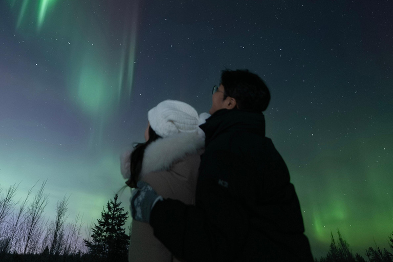 Rovaniemi: 5-star Northern Lights Tour + Pro Photos & Videos Aurora Hunting Photo Tour - another best seller ♥︎♥︎♥︎♥︎♥︎