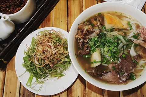 Ho Chi Minh Food Tour by Scooter with Local GuideFood Tour