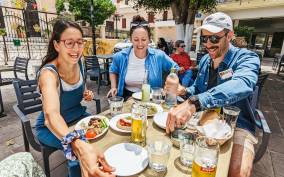 Chania: Old Town Highlights Guided Tour with Street Food
