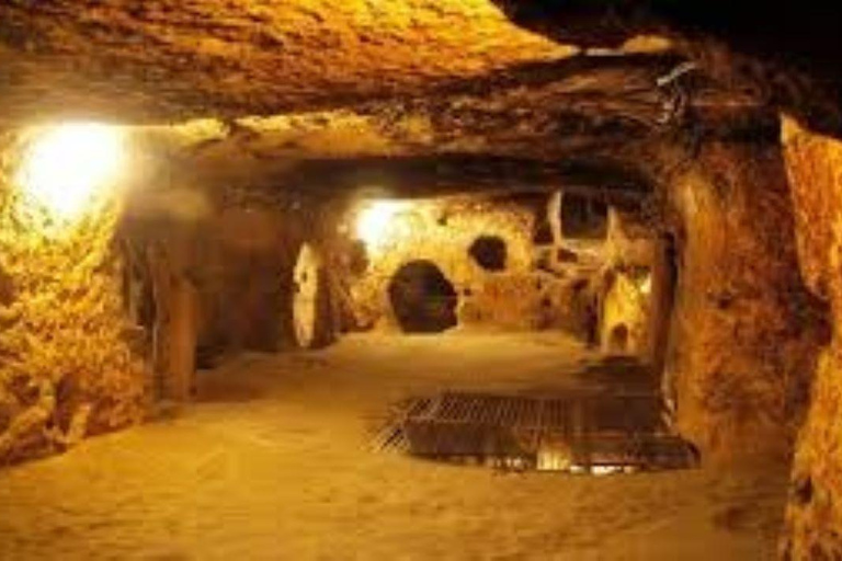 Explore Underground Tunnels in Cu Chi Explore Underground Tunnels in Cu Chi