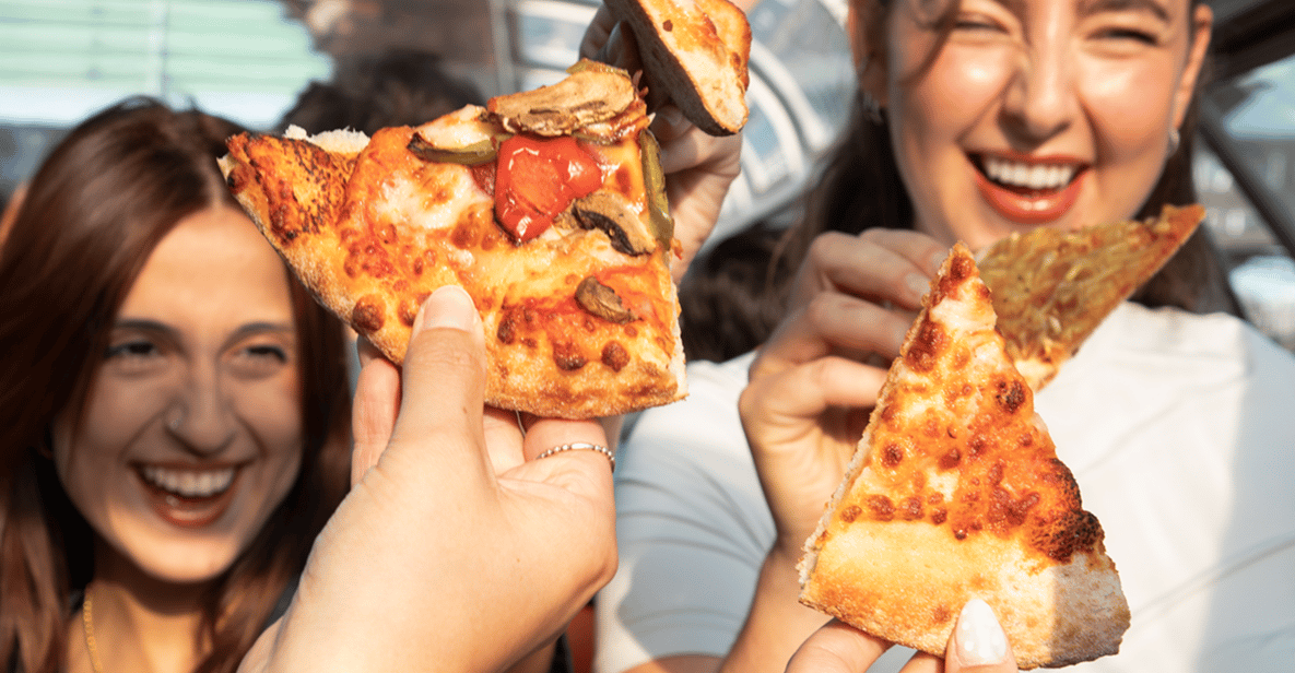Afbeelding 4 van Amsterdam: Pizza Cruise met New York Pizza & Drankjes
