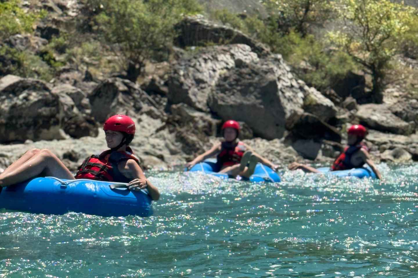 Permet: Rafting im Vjosa River Nationalpark und heiße Quellen
