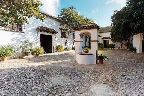 Visita guiada a las Bodegas Barbadillo de Cádiz con cata de vinos