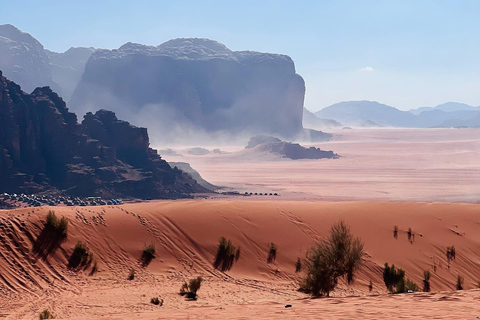 Esplora i punti salienti della Giordania - 2 giorni di Petra, Wadi Rum, Mar MortoEsplora i punti salienti della Giordania - 2 giorni di Petra, Wadi Rum e Mar Morto