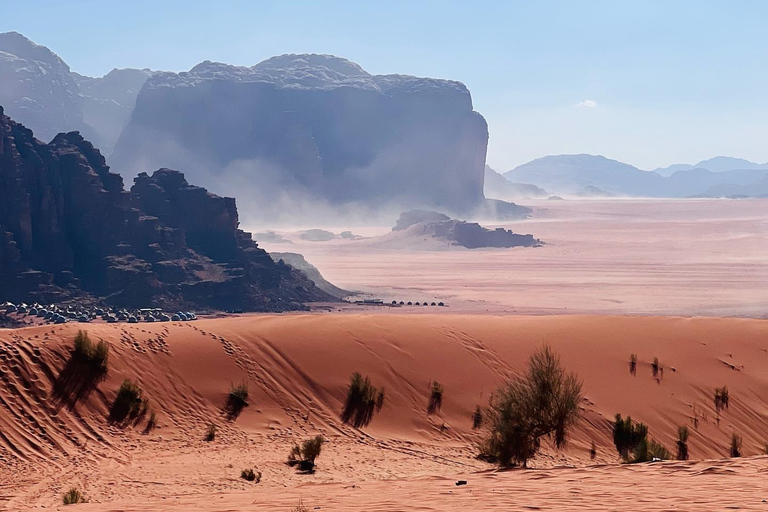 Esplora i punti salienti della Giordania - 2 giorni di Petra, Wadi Rum, Mar MortoEsplora i punti salienti della Giordania - 2 giorni di Petra, Wadi Rum e Mar Morto