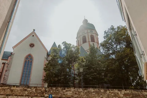 Mainz: Den gamle bydel og Stephansdom med Chagall-vinduer