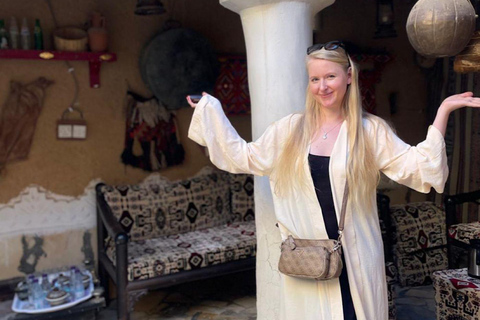 Riyadh: Edge of the World Tour with Snacks and Coffee