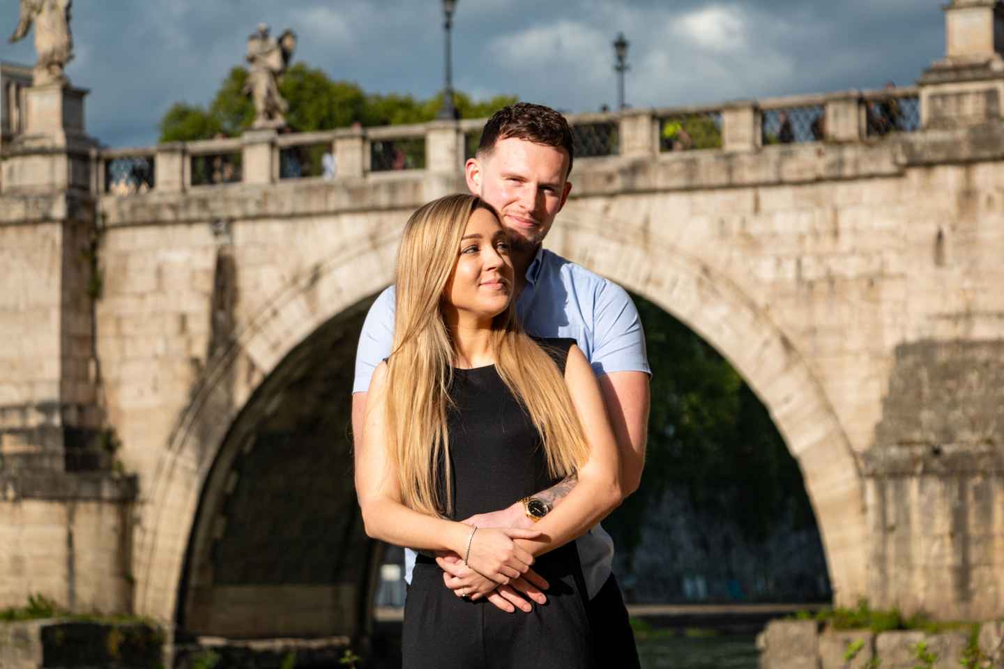 Rome: Vatican and Castel Sant'Angelo Private Photoshoot