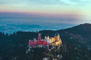 Halbtagesausflug nach Sintra: Palácio Nacional da Pena & Regaleira in kleiner Gruppe