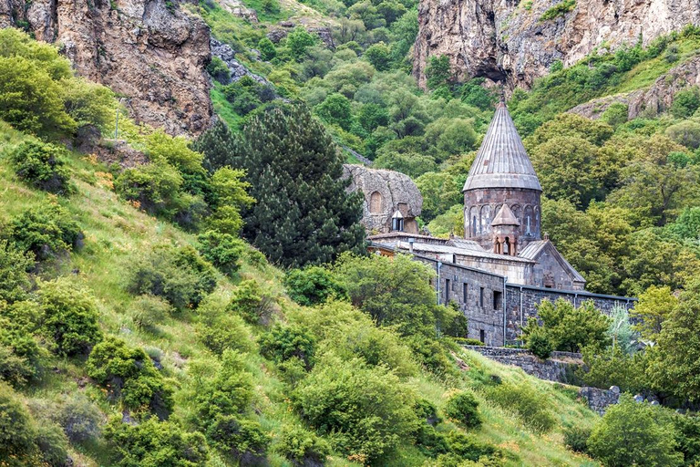 Historische Tour:Garni,Geghard,Sinfonie der Steine,Blick auf den Ararat