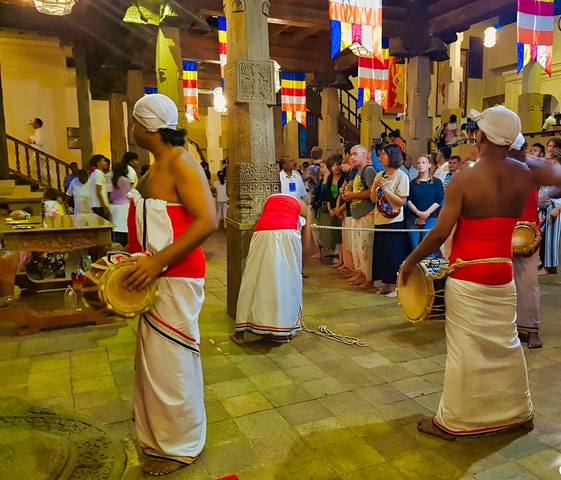 Kandy: Cultural Tour, Temple of Tooth Relic,Ultimate Temples