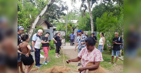 Kalutara: Village Tour, Tractor Ride, Cooking & Lunch