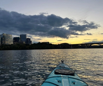 Washington DC: Guia de turismo de caiaque ao pôr do sol a partir de Key Bridge