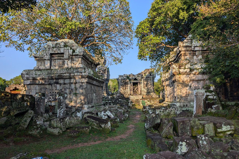 Siem Reap: Ukryte świątynie w dżungli i piknik – wycieczka w małej grupie